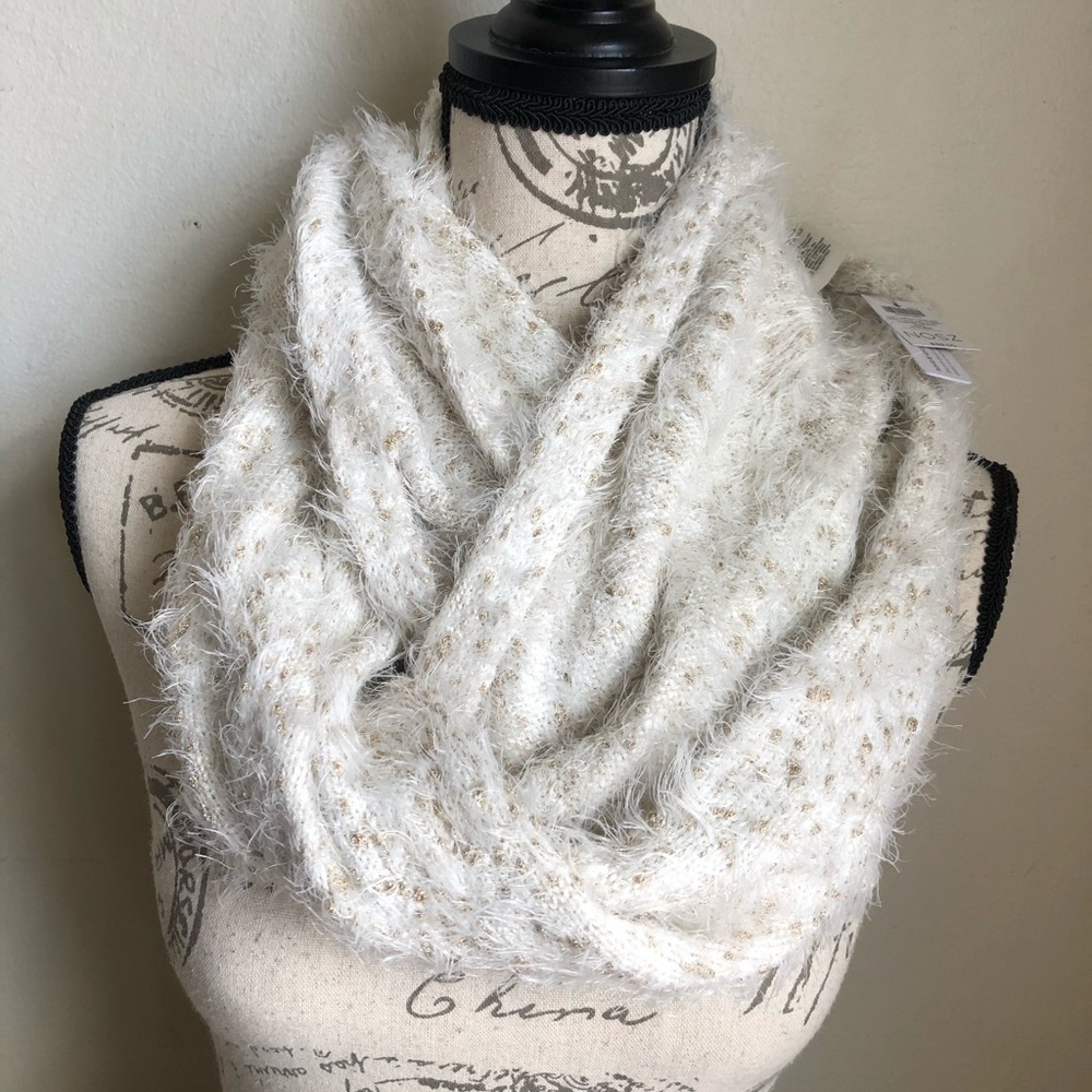 Chico’s scarf